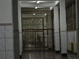 “Lobby” pentru angajarea foştilor deţinuţi de la Gherla