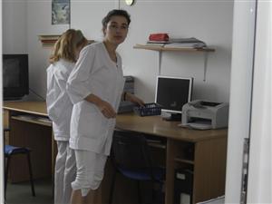 Cinci sute de asistenţi medicali din judeţul Cluj ar putea beneficia de salarii mărite