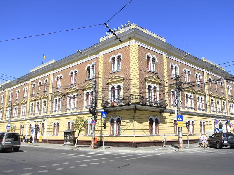 Direcţia de Finanţe: Depuneţi documentele fiscale scadente la 25 martie on-line sau înainte de data limită 
