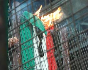 Suporterul care a incendiat în Gruia un steag al Ungariei a fost găsit. Ce riscă VIDEO