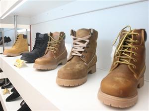 Clujana, cândva cea mai mare fabrică de încălţăminte din ţară, caută soluţii de supravieţuire