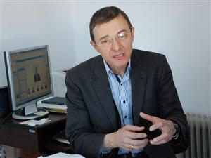 Alocările Ministerului Educaţiei per student au scăzut cu peste 30% în cinci ani, arată rectorii marilor universităţi la Cluj