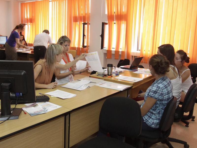 Elevii nu vor ca notele obţinute în timpul liceului să fie considerate criteriu de admitere la facultate