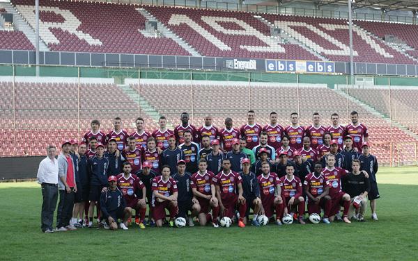 Fotbaliştii unei şcoli din Genova, în vizită la CFR 