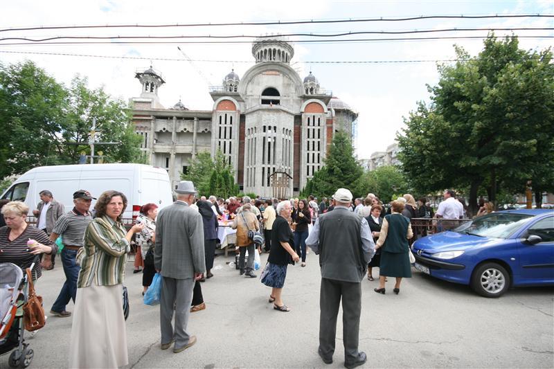 1,6 milioane din bani publici pentru cultele din Cluj-Napoca. Cine primeşte banii
