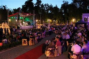 Jazzul care umple parcul