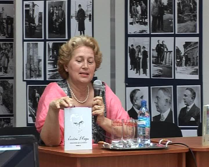 Studenţii la Jurnalism au publicat o carte multimedia despre Lucian Blaga VIDEO