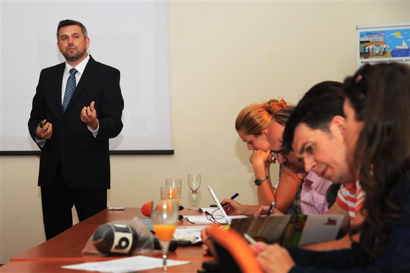 Ardelenii beau bere și pe terase, și acasă - studiu FOTO