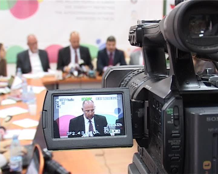 UDMR vrea un sfert de milion de semnături pentru protejarea minorităţilor naţionale din UE VIDEO