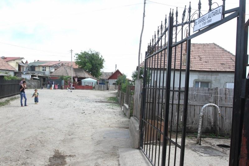 Infuzie de 400.000 de euro pentru asfaltul din Someşeni 