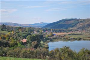 Pompierii caută un băiat la lacul Năsal din Ţaga. Tânărul a fost găsit