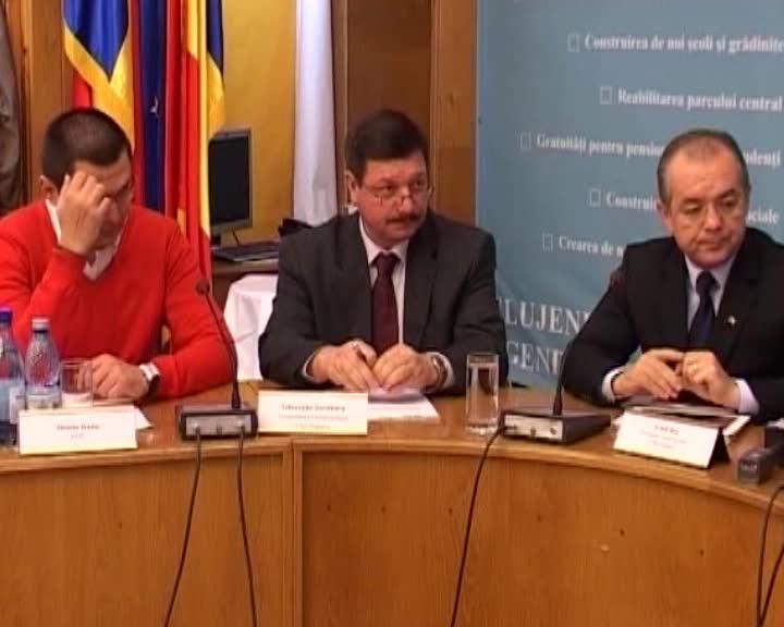 Ce riscă Primăria dacă nu-l dă afară pe viceprimarul Şurubaru şi cum se apără instituţia VIDEO