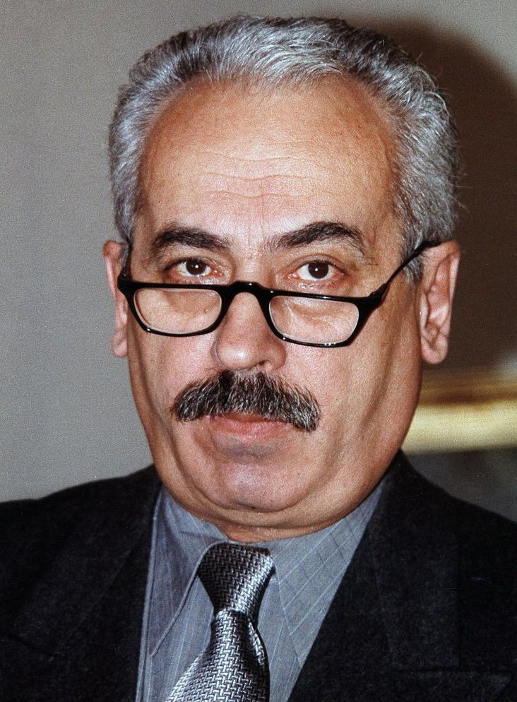 Miniştrii clujeni ai lui Radu Vasile îşi omagiază premierul