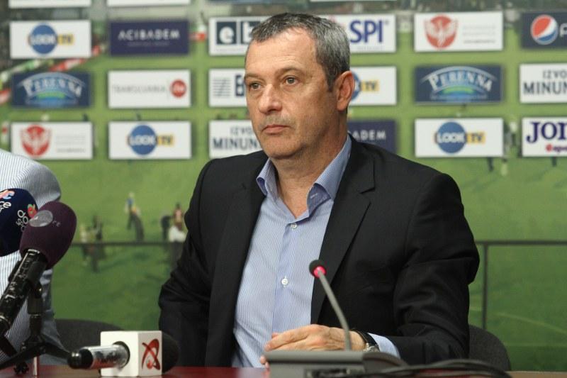 Rednic: Am un lot valoros, îmi e greu să aleg 18 jucători pentru meciul cu Botoşani