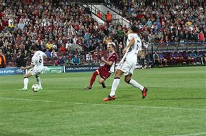 CFR Cluj primeşte 17,3 milioane de euro pentru participarea în Liga Campionilor, mai puţin ca Oţelul