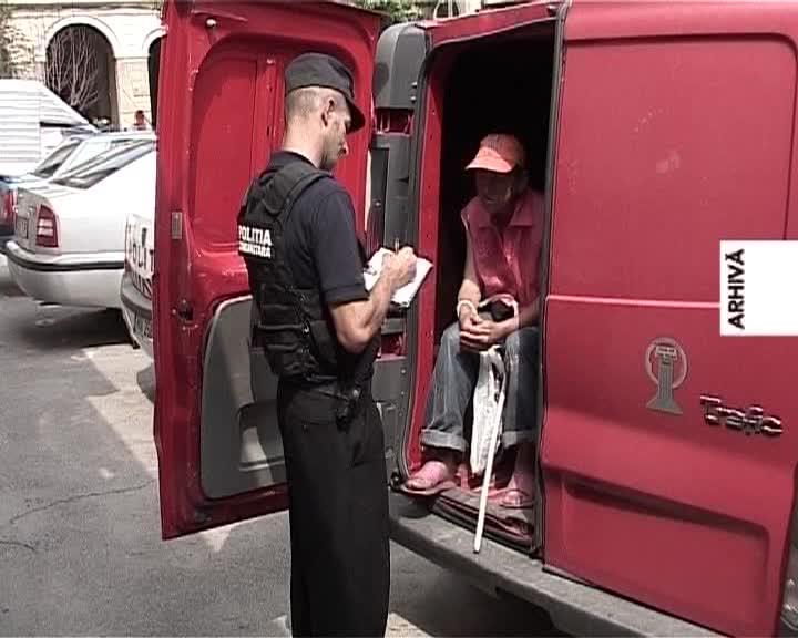 Plătesc amenzi din cerşit VIDEO