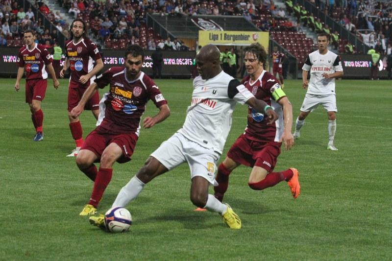 Tony se prezintă la Timişoara: “E un fotbalist important, avem mare nevoie de el”