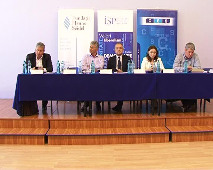 Fostul premier susţine că actuala putere a gândit o Constituţie anti-Băsescu VIDEO