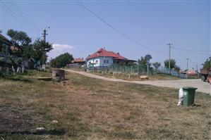 „Ne spălăm cu apă de prin tăuri şi-om ajunge să ne dăm în cap pentru ea”(II)
