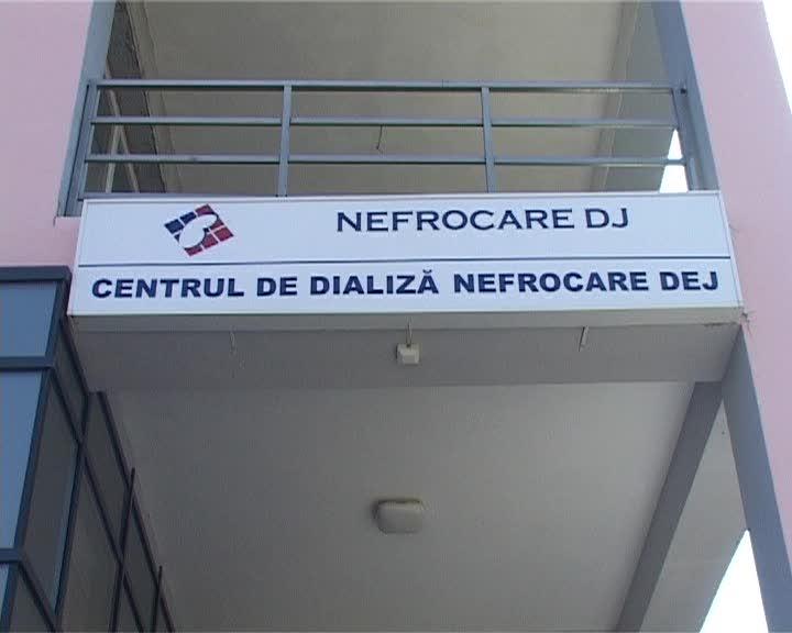 Bolnavii din Dej au învins, după greva foamei: centrul de dializă nu se închide VIDEO