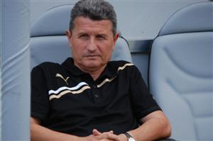 Mulţescu ar putea fi demis dacă nu bate pe „U