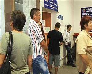Sute de clujeni care lucrează în străinătate au luat cu asalt Paşapoartele VIDEO
