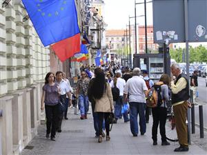 Deputat clujean solicită politici publice de creştere a demografiei