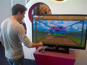 Clujenii controlează computerul prin puterea minţii