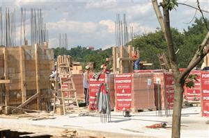 Firmele de construcţii aşteaptă ca 2014 să fie mai bun decât 2013 pentru piaţă