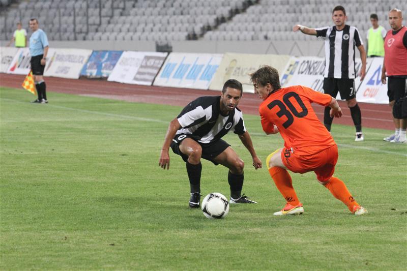 Universitatea Cluj - Săgeata Năvodari, în deschiderea etapei a noua din Liga I. Petrolul - CFR încheie runda