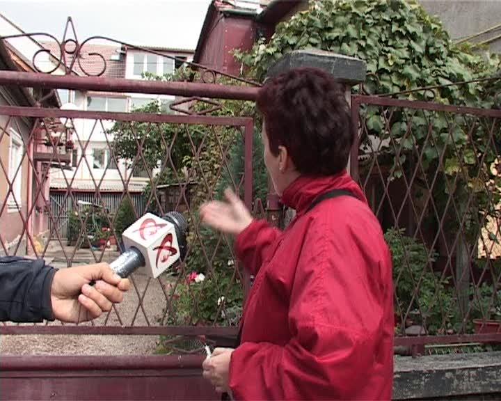 Aberaţiile imobiliare continuă la Cluj: autorizaţie de locuinţă unifamilială cu 23 de apartamente. Sari de pe geam în curtea vecinului VIDEO