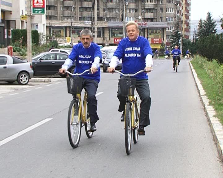 Mersul pe bicicletă i-a scos pe clujeni din casă. Ce mesaj transmite şeful Consiliului Judeţean  VIDEO