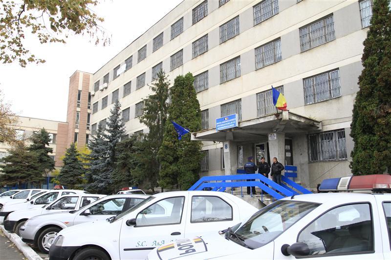 11 şefi din cadrul IPJ Cluj, cercetaţi disciplinar