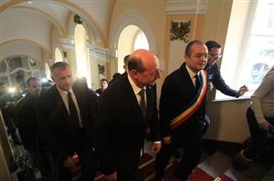 Băsescu: La prezidenţiale, pe unul ca Ponta riscă să îl bată unul ca Boc; primarul din Cluj are mai multe şanse ca MRU