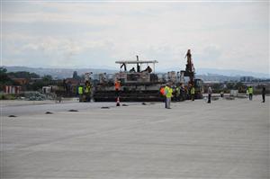 Uioreanu în scandalul numelui aeroportului: „cultul