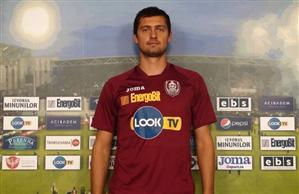  Gabi Tamaş, titular la debut: 