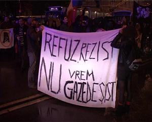 Clujenii, solidari cu sătenii din Pungeşti. Au ieșit la protest în Unirii FOTO/VIDEO