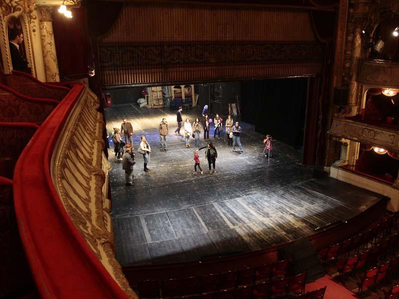 Primăria, dispusă să investească 1 mil lei la Teatrul Naţional. Boc: nu avem cadrul legal VIDEO