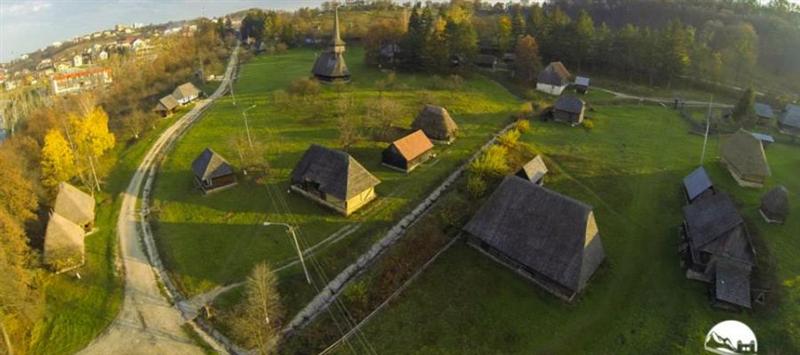 Muzeul Satului din Cluj trece la program de iarnă