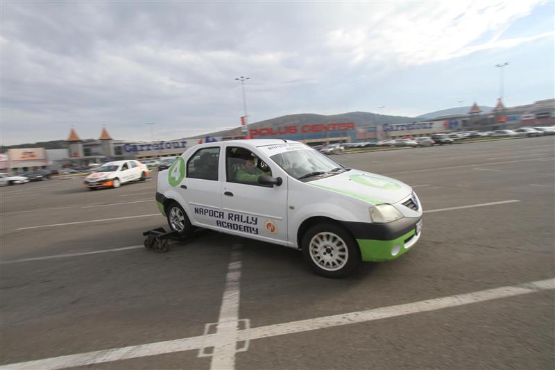 Despre singura activitate cotidiană care te omoară la propriu