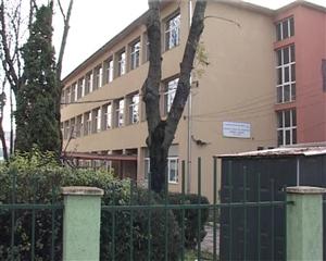 Acuzaţie de abuz sexual la şcoală VIDEO