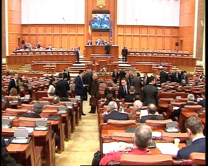 Atacuri între PDL şi USL Video