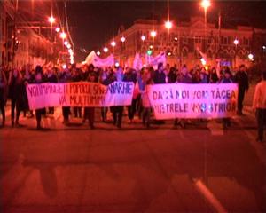 Protestele împotriva proiectului de la Roşia Montană continuă la Cluj VIDEO