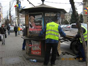 Mai multe gherete degradate, ridicate din centrul Clujului