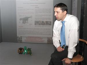 O nouă generație de roboți terapeutici, realizaţi la UBB. Vor reacționa la comportamentul copilului cu autism