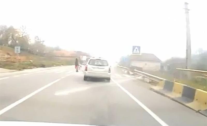 Aproape să fie spulberați pe o trecere de pietoni din Cluj: 