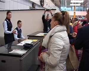 Cu ce i-a premiat aeroportul pe pasagerii cu numerele 999.999,1 milion şi 1.000.001 VIDEO