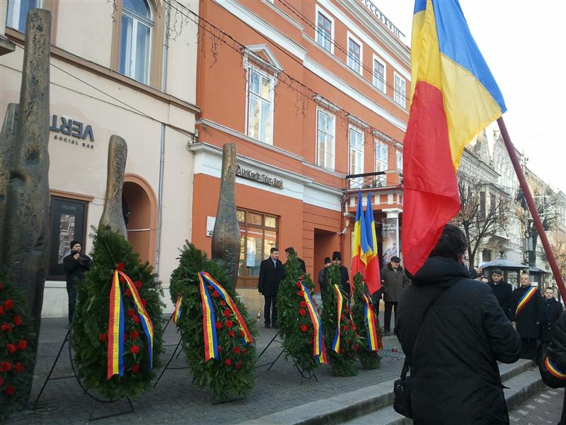 Cluj: Depuneri de coroane şi marş de comemorare, pentru victimele Revoluţiei din 1989