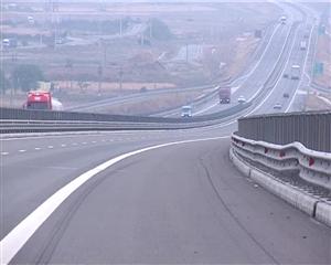Cum furau hoţii balustradele Autostrăzii Transilvania VIDEO