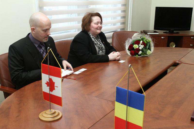 Vuşcan a primit vizita Ambasadorului Canadei în România. Vezi despre ce au vorbit 